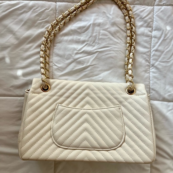 FRANCESCAs Purse - Picture 2 of 3